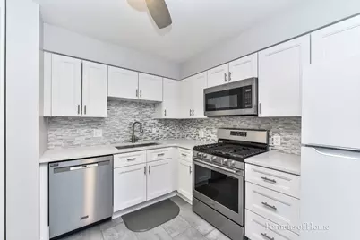 6630 S Brainard Avenue #203, Countryside, IL 60525 - Photo 9