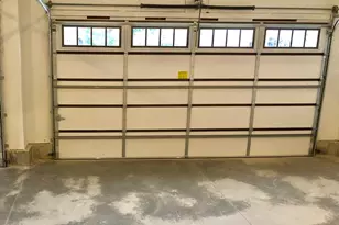 1927 Parkside Dr, Sycamore, IL 60178 - Photo 15