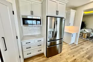 1927 Parkside Dr, Sycamore, IL 60178 - Photo 13