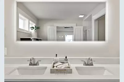 1927 Parkside Drive, Sycamore, IL 60178 - Photo 7