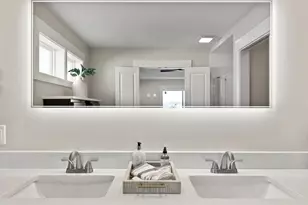 1927 Parkside Dr, Sycamore, IL 60178 - Photo 7