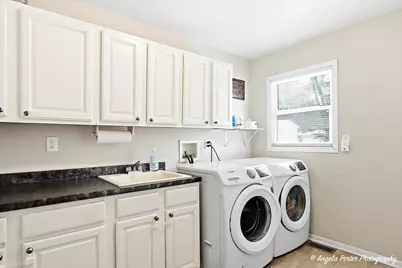 8413 Ramble Road, Wonder Lake, IL 60097 - Photo 17