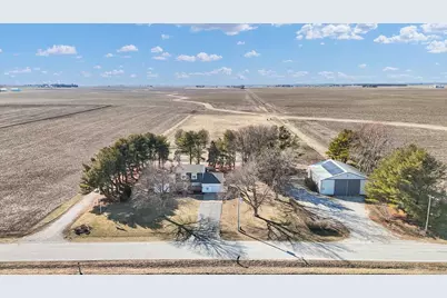 2149 County Road 900 E, Champaign, IL 61822 - Photo 5