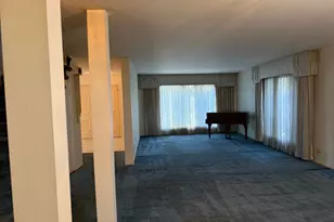 6247 N Kilpatrick Ave, Chicago, IL 60646 - Photo 9