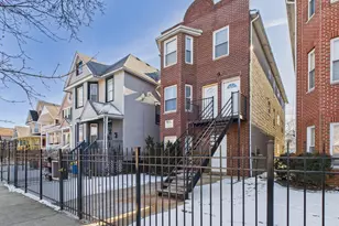 1415 E 71st Pl, Chicago, IL 60619 - Photo 1