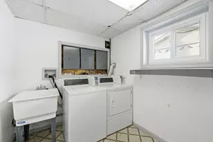 4311 N Grace St, Schiller Park, IL 60176 - Photo 21