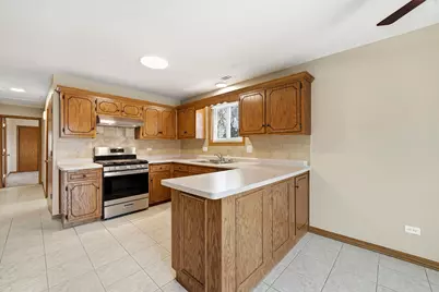 4311 N Grace Street #2, Schiller Park, IL 60176 - Photo 17