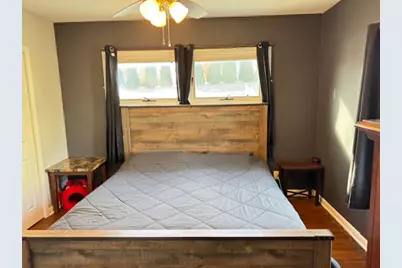 1212 2nd Avenue S, Clinton, IA 52732 - Photo 17