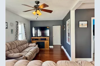 1212 2nd Avenue S, Clinton, IA 52732 - Photo 9