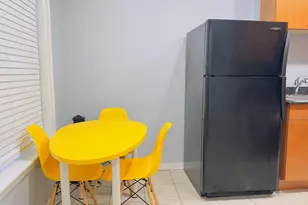 1411 W Farwell Ave, Chicago, IL 60626 - Photo 11