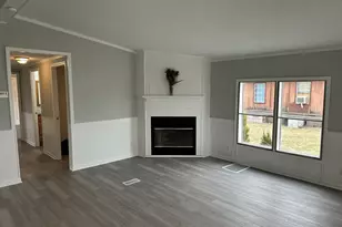 2464 E 29th Rd, Seneca, IL 61360 - Photo 7