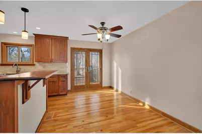 533 Hitchcock Avenue, Lisle, IL 60532 - Photo 7