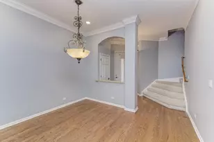 3339 Rosecroft Ln, Naperville, IL 60564 - Photo 7