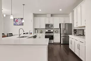 4172 Calder Ln, Aurora, IL 60504 - Photo 7