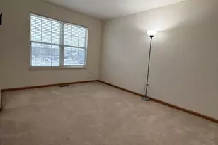 2562 Cesario Dr, Hampshire, IL 60140 - Photo 13