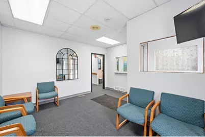 [Address not provided], Chicago, IL 60617 - Photo 5