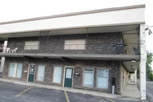 7925 W 103 St, Palos Hills, IL 60465 - Photo 1