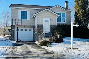 19800 S Edinburgh Ln, Frankfort, IL 60423 - Photo 1