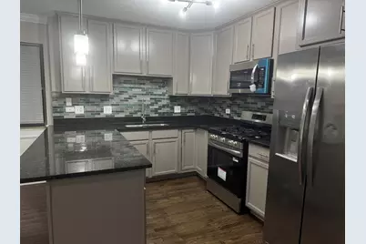 7254 S Bennett Avenue #1, Chicago, IL 60649 - Photo 5