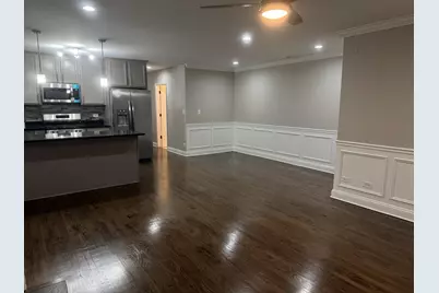 7254 S Bennett Avenue #1, Chicago, IL 60649 - Photo 3