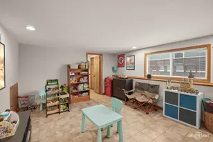 326 W Morris Ave, Lombard, IL 60148 - Photo 7