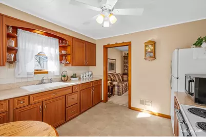 268 S Adams Street, Oswego, IL 60543 - Photo 5