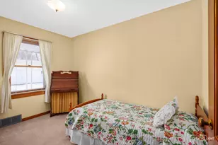 268 S Adams St, Oswego, IL 60543 - Photo 9