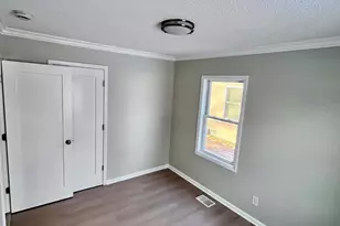 1517 Lyons Ct, Waukegan, IL 60085 - Photo 7