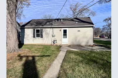 1517 Lyons Court, Waukegan, IL 60085 - Photo 3