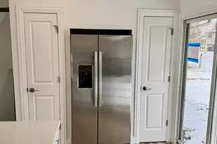 763 Cambridge Ave, Matteson, IL 60443 - Photo 9