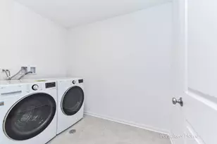 4273 Chelsea Manor Circle E, Aurora, IL 60504 - Photo 17