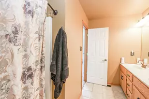 384 Raven Dr, Manteno, IL 60950 - Photo 15