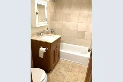 512 W Barry Avenue #206, Chicago, IL 60657 - Photo 5