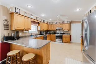 804 Aurora Ln, Marion, IL 62959 - Photo 13