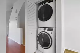 4530 S Woodlawn Ave, Chicago, IL 60653 - Photo 13