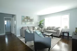 2246 S 17th Ave, North Riverside, IL 60546 - Photo 5