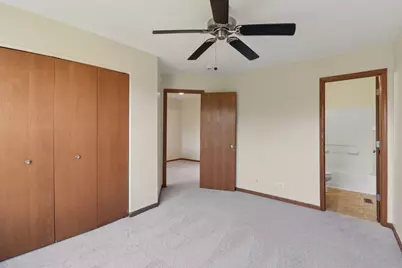 1475 W Sedgewood Court, Round Lake, IL 60073 - Photo 21