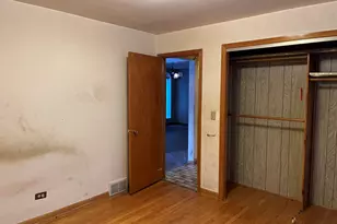 6142 W Barry Ave, Chicago, IL 60634 - Photo 11