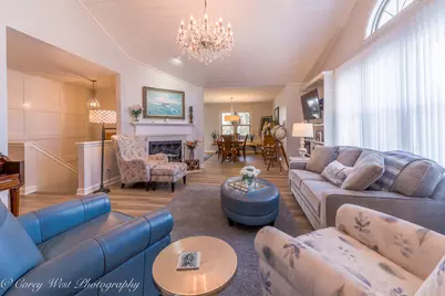 723 Nancy Court, Sycamore, IL 60178 - Photo 3