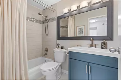 525 W Hawthorne Place #2008, Chicago, IL 60657 - Photo 19