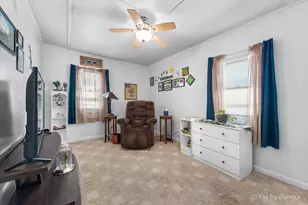 1304 River Terrace Dr, Johnsburg, IL 60051 - Photo 11