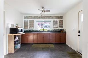 1304 River Terrace Dr, Johnsburg, IL 60051 - Photo 5