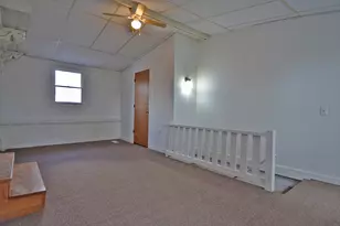 621 Chapel St, Ottawa, IL 61350 - Photo 9