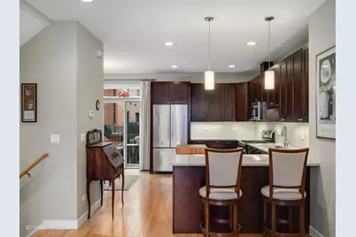 105 Home Avenue, Oak Park, IL 60302 - Photo 9