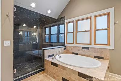 854 Raintree Drive, Naperville, IL 60540 - Photo 21