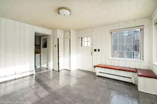 6738 N Ionia Ave, Chicago, IL 60646 - Photo 17