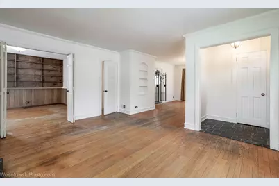 6738 N Ionia Avenue, Chicago, IL 60646 - Photo 7