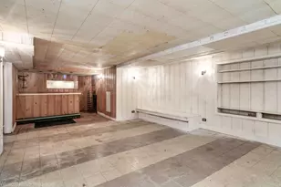 6738 N Ionia Ave, Chicago, IL 60646 - Photo 27