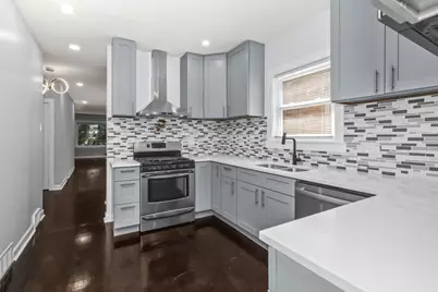 [Address not provided], Chicago, IL 60641 - Photo 5