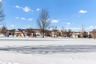 6711 Glenmoor Ct, McHenry, IL 60050 - Photo 5